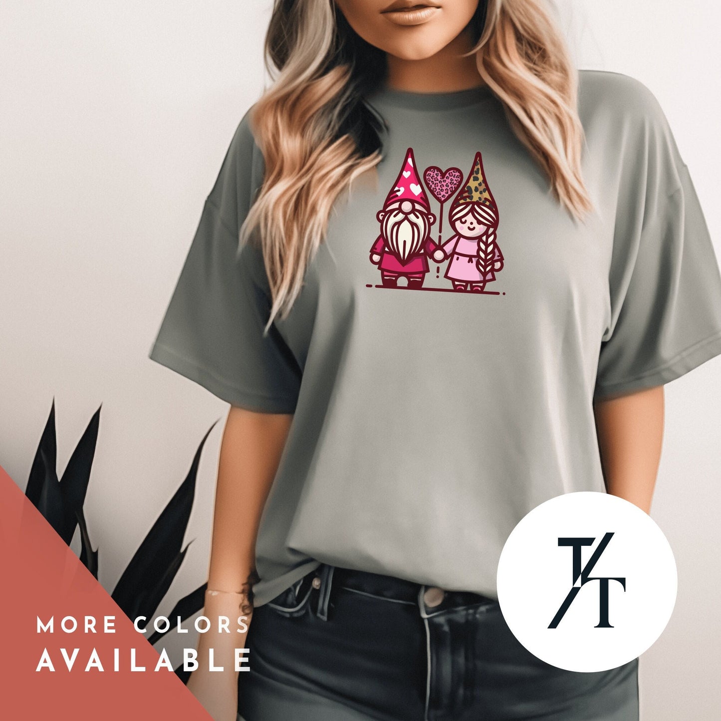 3 Happy adorable valentines day gnomes t-shirt
