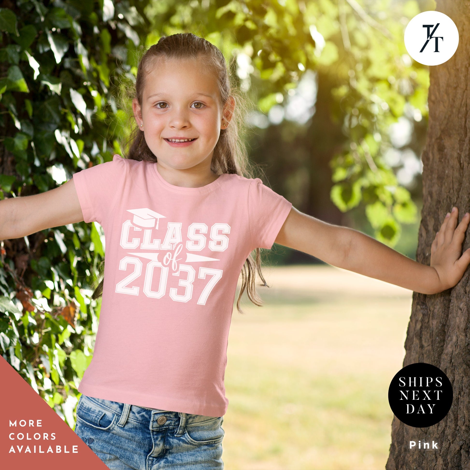 a little girl standing next to a tree, Graduation shirt 2037, Kindergarten Shirt, First Day Of School, Class Of 2037 Shirts, School Memory Shirts, Back To School Kids tshirt