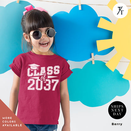 a young girl wearing a class of 2037 t - shirt, Graduation shirt 2037, Kindergarten Shirt, First Day Of School, Class Of 2037 Shirts, School Memory Shirts, Back To School Kids tshirt