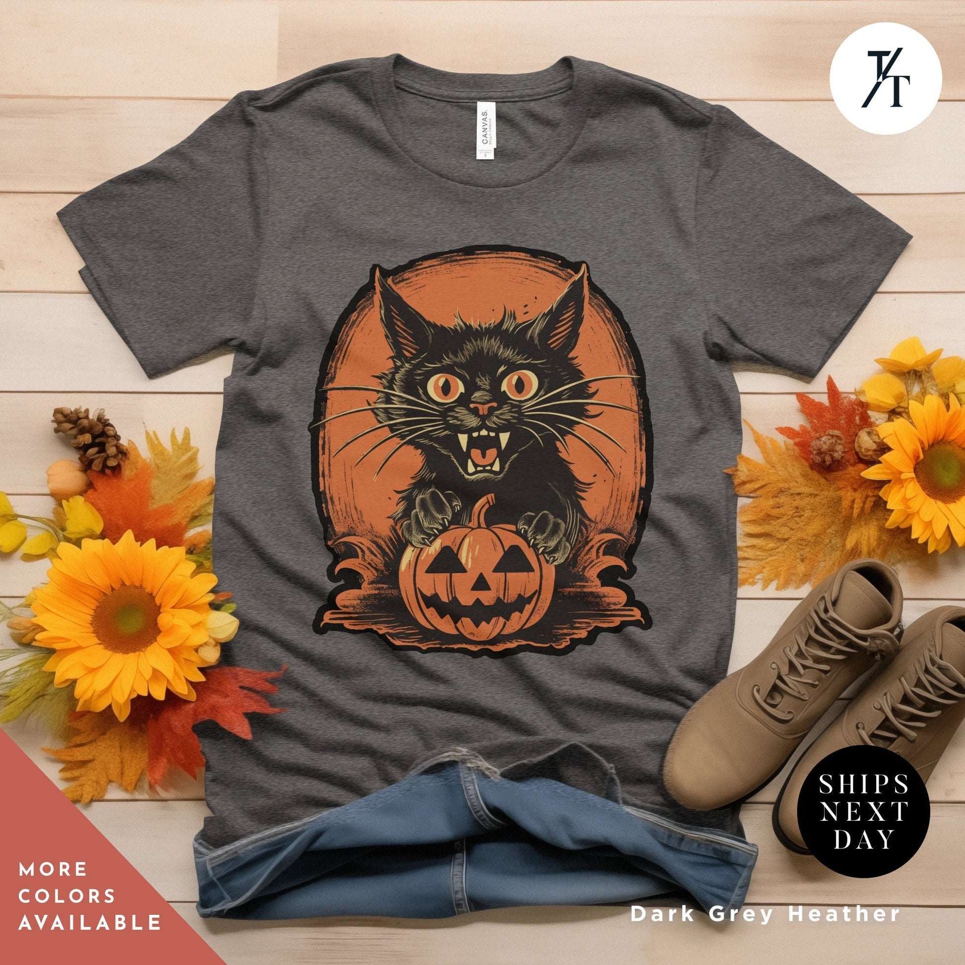 Long live halloween Vintage Scaredy Cat Black Cat Shirt, retro halloween scary zombie cat shirt, spooky season Trick Or Treat halloweenshirt